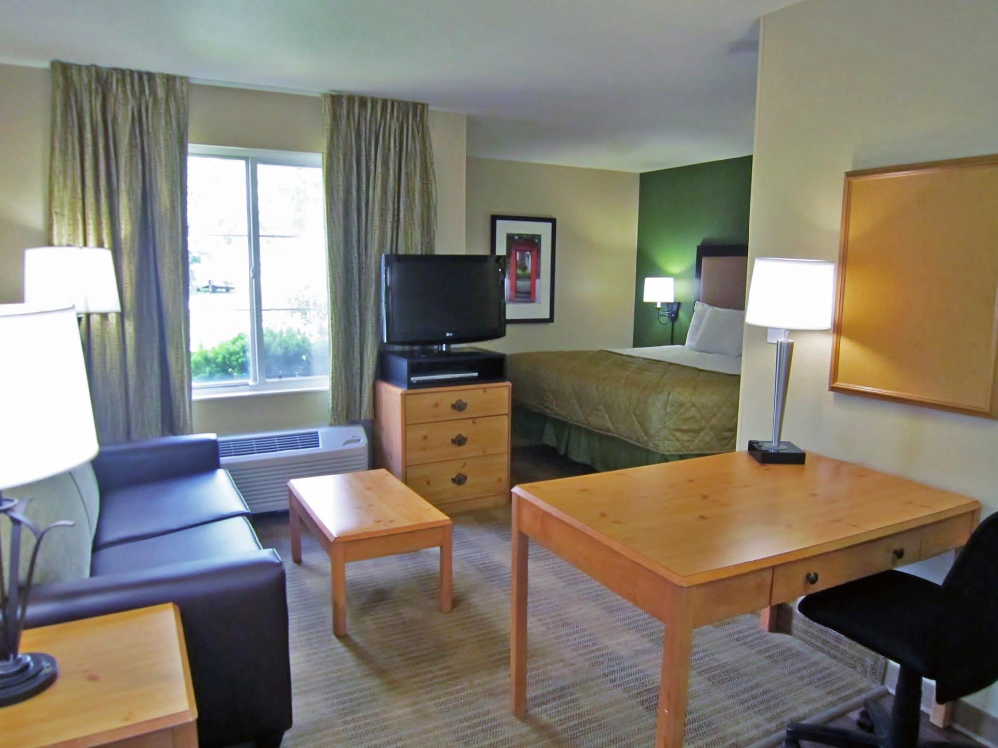 Extended Stay America Suites - Boston - Waltham - 52 4Th Ave Buitenkant foto