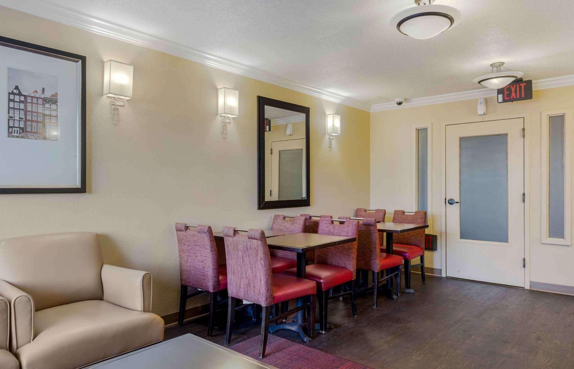 Extended Stay America Suites - Boston - Waltham - 52 4Th Ave Buitenkant foto