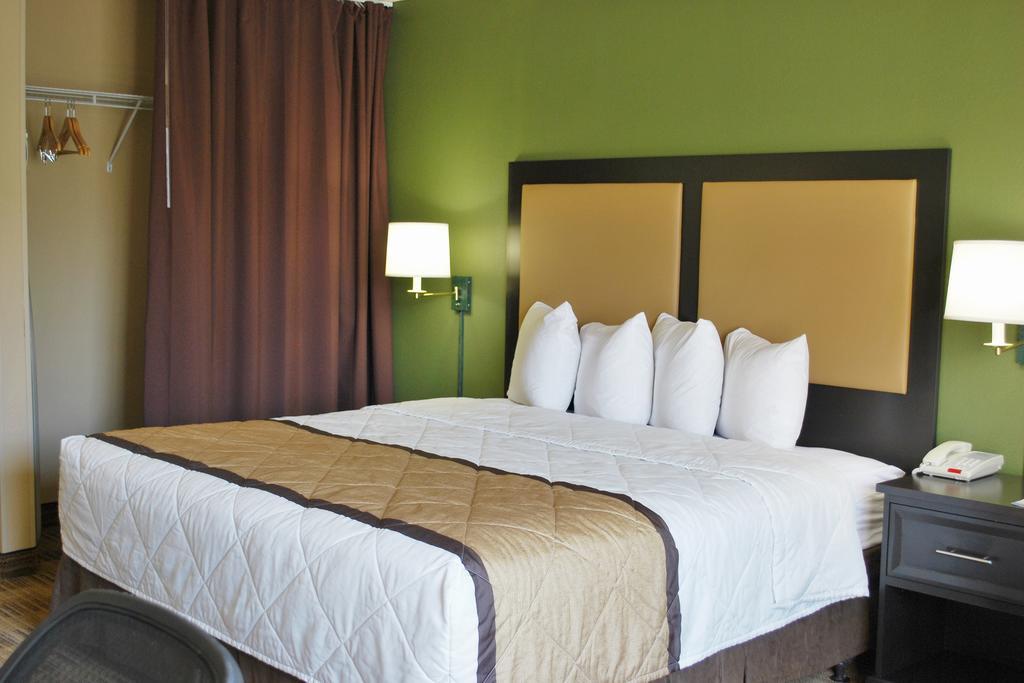 Extended Stay America Suites - Boston - Waltham - 52 4Th Ave Buitenkant foto